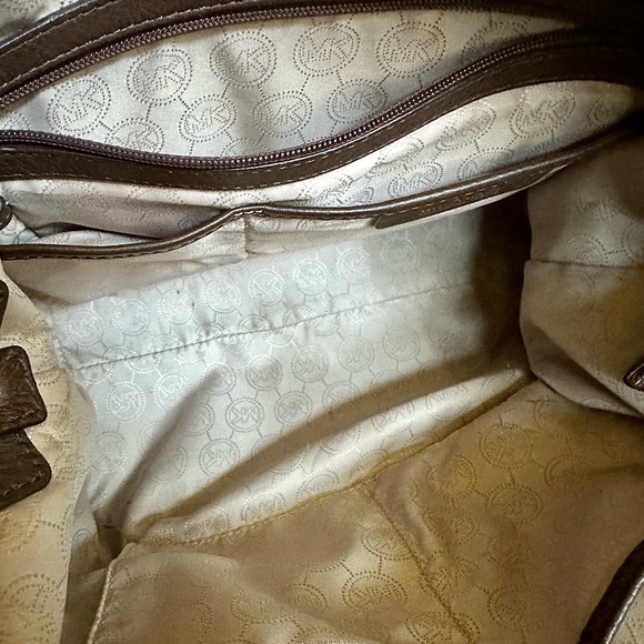 Michael Kors brown leather purse - Picture 9 of 12